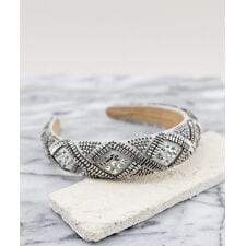 スタイロ(styiro)のビーズ刺繍カチューシャ