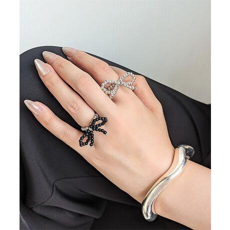 ystyiroz̖킭킭ʂĂ܂B "styiro"Ƃ́AtXŉMӖystylozƍʁyiroz킹sʁiFjMẗӂ̑B w̃R[fBl[gɂAFM̔JƂ̂킭킭悤ȋCxƂӖ߂Ă܂BႤobOAႤANZT[AႤwAAW ÃX^CmV[Cɍ킹vf肰Ȃ邻ȑl̂߂̃uhłB摜̏i̓TvłBۂ̏iƐFAdlAHATCYAfޓ኱قȂꍇ܂Bi摜́A̓p\RȂǂ̉{ɂAۂ̐FƈقȂČꍇ܂B\߂B[^:4058191]