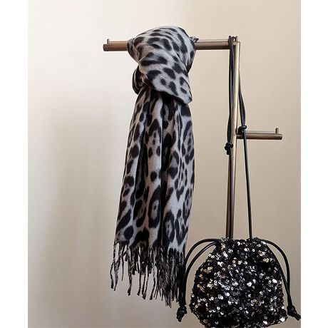 y2025AWVzIp[hŁA̃AE^[iグH~̃ghłuAj}vA__Ɋy߂唻Xg[VoBVvȖnR[gɃTbƉHD邾ŁACɏ{̃X^C܂Bcolor detailsyBEEBREGYzԂ̃uEIp[hƁA[hȃmg[Ip[hBCR[fBl[gɍ킹āAVbNɂGbWBɂy߂܂ByBK2EBR2ERD2zVѐŜubNƃIp[h̃Rrl[VBɃghJ[ł郌bhi܂̓O[jĂAu50%vŎ鍡G̐[ɍœKłBpoint唻TCYȂ̂ŁAɊłȂA|`P[v̂悤ɉHD̂GBтɗDȃVGbg`Ahƃt@bV𗼗܂Bgꂵ₷|GXefޑfނ̓|GXe100%BłӂӂƂG肪Sn悭Ayƒg𗼗܂BE[JV~ɔׂĂꂪ₷߁AfC[ɋC˂Ȃg܂By߂̊z|`EP[vFۂŁAR[gɁBGfB^[Fׂ߂ɏc܂肵AꊪŕiȃANZgɁBR[gCFR[g̉`AnFŃVbNɂ܂Ƃ߂āBG߂̖h΍ƂāA܂ItBXł̂Ђ|ƂĂ􂷂A\ȈiłBg΍/h/O(UV)΍//fB[X//tďH~/NX}X/GW/AEghA/W[//sNjbN/OsO/e[}p[N/s/gt/̓/hV̓/MtgEv[gystyiroz̖킭킭ʂĂ܂B "styiro"Ƃ́AtXŉMӖystylozƍʁyiroz킹sʁiFjMẗӂ̑B w̃R[fBl[gɂAFM̔JƂ̂킭킭悤ȋCxƂӖ߂Ă܂BႤobOAႤANZT[AႤwAAW ÃX^CmV[Cɍ킹vf肰Ȃ邻ȑl̂߂̃uhłBñJbgɂĕ̎dl኱قȂꍇ܂B\߂܂Bی̊ϓ_瓖X͊ȈՍƂȂĂ܂BۊǁEEAɃVꍇ܂̂ŗ\߂BipׂɁAAeV^OEl[KmF̏Ap͂舵BZFn͐F̋ꂪ܂̂ŁA̕Ƃ̐͂B݂͂₩Ɍ`𐮂ĉAĂB摜̏i̓TvłBۂ̏iƐFAdlAHATCYAfޓ኱قȂꍇ܂Bi摜́A̓p\RȂǂ̉{ɂAۂ̐FƈقȂČꍇ܂B\߂B[^:4767341]