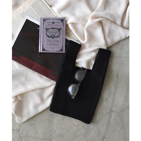 VvȂ̂ɟՂB̃X^CɂƊYnjbgobOB_炩y₩ȃjbgfނ́AŎ^ׂ̂ŃTuobOGRobOƂĂBn炱ALR[fBl[gɍ킹₷AG߂킸g閜\ACełBDetailEyʂŎ^т₷jbgfށEƂ҂ݖڂ悢oE܂肽߂ės₨õTuobOɂE{m[gȀ̂ɂ傤ǂTCYColor VariationAC{[ / ubN / O[AWXgbvvXăAW\B摜̂悤ɊۃJtAD݂̃V_[Xgbv킹邱ƂŁA|΂ߊ|ȂǁALX^Cy߂܂B摜̃XgbvъۃJ͎Qlłi{iɂ͕t܂jB莝̃Xgbvgpۂ́ATCYExmF̏ゲgpBystyiroz̖킭킭ʂĂ܂B "styiro"Ƃ́AtXŉMӖystylozƍʁyiroz킹sʁiFjMẗӂ̑B w̃R[fBl[gɂAFM̔JƂ̂킭킭悤ȋCxƂӖ߂Ă܂BႤobOAႤANZT[AႤwAAW ÃX^CmV[Cɍ킹vf肰Ȃ邻ȑl̂߂̃uhłBAR[≖fnȂǂ̏ŁEۉtiɕtƁAFϐFEV~ꍇ򉻂𑁂߂錴ɂȂ܂̂łӂB摜̏i̓TvłBۂ̏iƐFAdlAHATCYAfޓ኱قȂꍇ܂Bi摜́A̓p\RȂǂ̉{ɂAۂ̐FƈقȂČꍇ܂B\߂BipׂɁAAeV^OEl[KmF̏AGiJAȂǁjɂgpFFڂ̌ƂȂꍇ܂̂ŁA戵ɂ͏[ӂB[^:4049221]