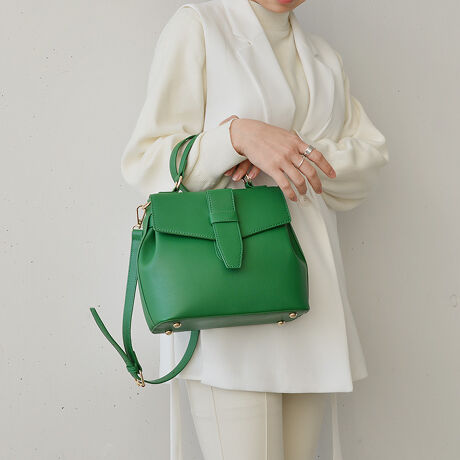 t[VsNCgu[oIĂfC[obOU[̃JWAVbNȕ̓X}[gȒȂ̒ʋ΂AJWAɃbNXxR[fɂ܂ō킹₷ACeBB5TCYȉ̃~jobOœg₷A莝₷ƂTCYɂ܂BO\ȃV_[Xgbvt2WAYdlŁAו̏ȂʋΎ̓nhLC߂ɁB̂܂܋A̓V_[Ŏ茳󂯂ĐgyɁBVvƃxgfUC킳A▭Ȏg̗ǂ͂̃xgtbv炱gh}J[oG[VX^CI΂VѐSƂĂFy߂̂ŁAV[YItłgACełBJ[̃U[obOȂ̂ŁAgh̒WFR[fɂ҂ǂȃX^Cɂ킹₷gQłIł͕KiƑ傫ȃgxobOƕĎƂɂIXXłB΂߂łė肪󂭂̂ŗlXȃV[Ɋ􂵂Ă܂BVF͈AĔ̖łɓȂHIE2WAYdl(|E莝)EO\ȃV_[XgbvtE|Pbg:I[v2At@Xi[1ߋ̔Ă݋gpĂo[WɂăobOJۂ͍݋㕔Ɖ܂ŉłKv܂Biݔ̔̏íAׂĐVdl̂Ђ˂ɕύXĂ܂BjPUU[Ƃͥ_炩ƂG肪ŁA{vɋ߂ڂƎ̍/vłB{vî悤ȓʂȂ͕Kv܂BϐɗDĂ邱ƂłAJȂǂ̐Ă̓̊ȂǂŉĂ܂ۂɂ́A炩zŐ@ĂȂǊȒPȃeiXsĂƂ蒷邱Ƃ\łBAR[Ȃǂ܂܂n܂͗򉻂𑁂߂邱ƂɌq܂̂łӂB#mg[ #[h#WFq #VvXgVƎwystyiroz̖킭킭ʂĂ܂B "styiro"Ƃ́AtXŉMӖystylozƍʁyiroz킹sʁiFjMẗӂ̑B w̃R[fBl[gɂAFM̔JƂ̂킭킭悤ȋCxƂӖ߂Ă܂B̒ɏ̌Ə炵AʂACeāBႤobOAႤANZT[AႤwAAW ̃X^CmV[Cɍ킹vf肰Ȃ邻ȑl̏̂߂̃uhłB摜̏i̓TvłBۂ̏iƐFAdlAHATCYAfޓ኱قȂꍇ܂Bi摜́A̓p\RȂǂ̉{ɂAۂ̐FƈقȂČꍇ܂B\߂BipׂɁAAeV^OEl[KmF̏AGiJAȂǁjɂgpFFڂ̌ƂȂꍇ܂̂ŁA戵ɂ͏[ӂBAR[≖fnȂǂ̏ŁEۉtiɕtƁAFϐFEV~ꍇ򉻂𑁂߂錴ɂȂ܂̂łӂB[^:011-2531]