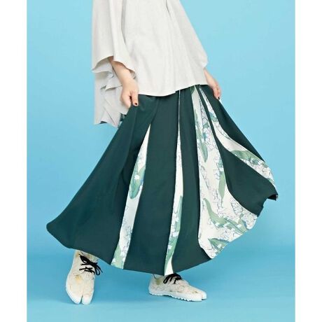 [^ԁF7CQ-2110-2024]тɏt̉ԁX`|i͂jXJ[gBsсiǂ΂܁j`[tɂfUCŁAтɌԕiȈۂłBa̎؂₩ȃXJ[głB