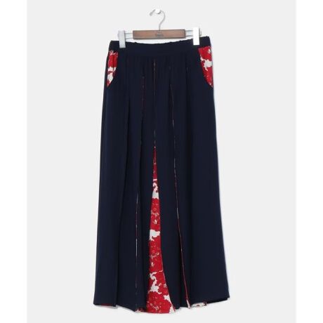 [^ԁF7CQ-2110-2024]тɏt̉ԁX`|i͂jXJ[gBsсiǂ΂܁j`[tɂfUCŁAтɌԕiȈۂłBa̎؂₩ȃXJ[głB