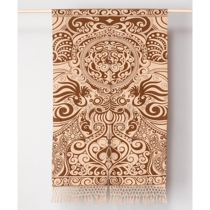 [}C]y`CnlzgCom/`CnliCAYHANEj Li