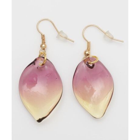 [^ԁFLEIZ1202-2024]C^AE̓sFl`AōꂽA@ׂȃKX׍H̃sAXłBž𓧂Ďʂ܂BVvȂ݊̂sAXBEl̎łЂƂЂƂJɍꂽANZT[݂͂Agɂ邾ōKȋCɕ܂܂B