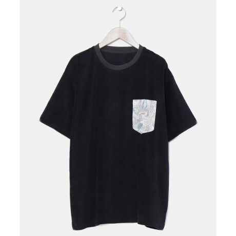 [^ԁF4CP-4214-2024]ӂƂe͂Ə_炩G肪Sn悢pCfނgpYTVcBẑŁAĂC悭܂Bɂ͏_炩ȐFŕ\ꂽ{^jJ̃|PbgtĂ̂|CgBjZbNXŒpĂ܂B