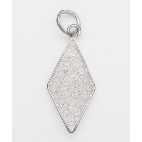 [^ԁFLEMZ4209-2024]nCɕԃ}^500N`H|i̋׍HutBO[vBlTXォςʎ@Ŏ󂯌pꂽA@ׂȃnhChŌ|pƏ̂ANZT[łBׂ@ׂŔ_C^̓͗lɂy_ggbvB@ׂŗȃVo[̋PX^CbVɍʂ܂BY҂̃TCƓt̃J[hƈꏏɁAP[XɓĂ͂܂B؂ȕւ̃v[g⎩ւ̂Jɂ҂ȃANZT[łB