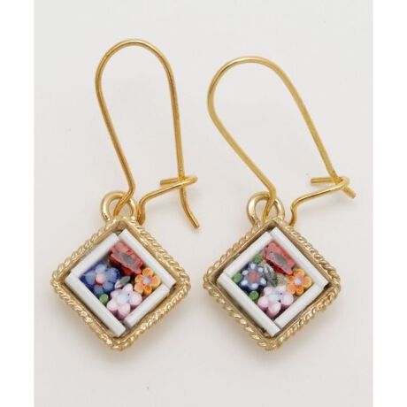 [^ԁFLEIZ1103-2024]C^AEtBcF̓`Z@uKXUCNvōꂽ~jTCỸtbNsAXB1mmقǂ̃xl`AKXi[mKXjt[ɂ͂ߍŁAԂȂǂ̖͗l\Ă܂B̂Ȃ̐El̑@ׂȋZ܂BgɒĂƊȂACełB