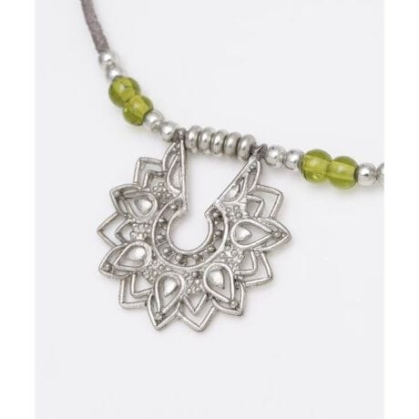 [^ԁFIJCZ4321-2024]E̗VqX̐ő؂ɂĂ邱Ƃ╨AĔggɒĂ邨`[tɂlbNXBX̋FANZT[ɍ߂āBCpNĝ郂`[tŎ؂₩ɍʂB