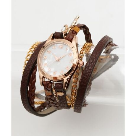 [^ԁF42CZ4307-2024]nCA`[̂AuXbg̘rvBlۂJ[OɃS[WXȃfUCBAuXbgɂȂĂ̂1{Ŏ肪{[AbvB