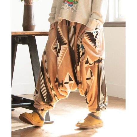 [^ԁFCCKP4309-2024][NOMADY]uPbgngTGpcBjp̃t[TCYBX}zz傫ȃ|PbgtĂ邽߁AAEghAV[łBpbJudlŃNbVƂĂgp\BӂƂŁAbNX^C⊦΍ɂ҂BfUCƋ@\˔Ap̍ACełB