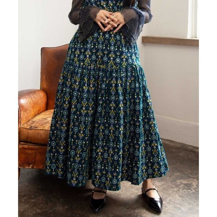 【チャイハネ】ブライド刺繍ロングスカート