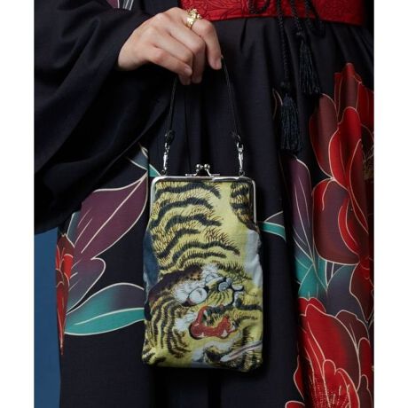 [^ԁF7JNP4238-2024]EɌւ{̃A[gAGfUCꂽt܌BX}zʒApX|[g֗ȃTCYB莝RtȂ̂ŁAƂoɂœKB\ƗŃfUCႤ̂ŁAǂ炩猩Ăy߂܂B{͂̕ACO̕ւ̑蕨ɂ߂łB