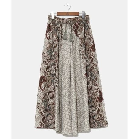 [^ԁFIAC-5157-2024]ChlVA̓`IȂ낤߁AuoeBbNvC[WfUC̃ChpcBƂȑfނSnQB_ȃyCY[ƃ{[̂VGbgAR[f̎ɂȂꖇB