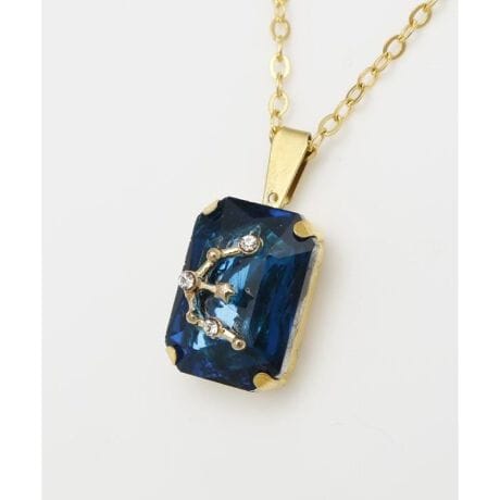 [^ԁFLECZ5111-2025]12C[WJ[̃`FRKXłꂽlbNXBXɂꂽKYr[YA肰Ȃ߂܂B