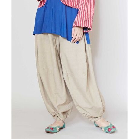 [^ԁFNWW-5102-2025]lp[̃RbggppcB̊C[Ŵ鐶nƁAꖇ̕zό`VGbgɒځBTCh|PbgB