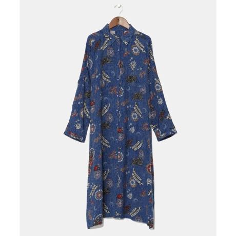 [^ԁFIAC-5106-2025]JxEYxLX^ɓIEYxLX^̃J[OCɁAɕ`Ă錎ƐE΂ڂły߂郏s[XB`ChEYxLX^ɍ~藧ނ́AXŎɓꂽhbsԂ蒃ňꑧ̂ł`