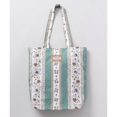 [^ԁFLJMP2101-2025]v@X̐EɐSƂ߂Bfpł݂̂g[gobOBtXȂł͂̎R`[tɂvgngp܂B}`tA4TCYۂTCYBXibv{^tĂ̂ŒgK[hĂ܂B|PbgtB_̏oقȂ܂B