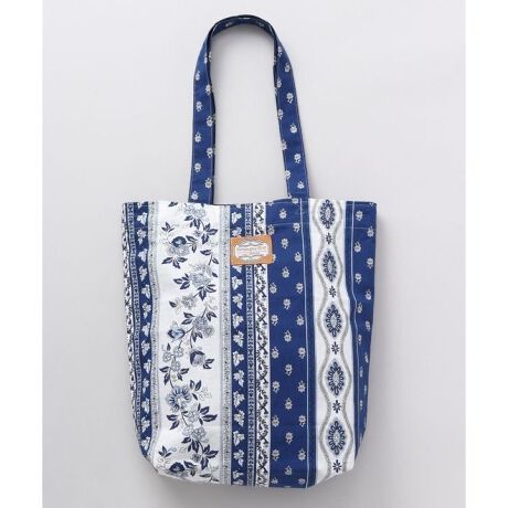 [^ԁFLJMP2101-2025]v@X̐EɐSƂ߂Bfpł݂̂g[gobOBtXȂł͂̎R`[tɂvgngp܂B}`tA4TCYۂTCYBXibv{^tĂ̂ŒgK[hĂ܂B|PbgtB_̏oقȂ܂B