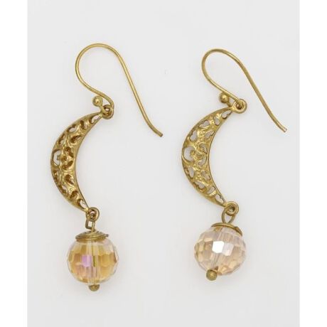 [^ԁFTXXZ5610-2025]EňA`[t̃sAXB[̃r[YLƋPA؂₩ɍʂ܂B