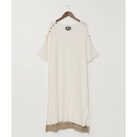 [^ԁFIDS-5128-2025]̗ǂfނ̃rbOVGbgEfB[Xs[XB낪߂ɂȂnC[w̃VGbgAobNX^C̎񌳂ɓhイAtgɎ΂߂ɓ{^ȂǁAVv̒ɂӂ񂾂ɋlߍ񂾈ꖇB܂ƃ^utĂ葳̒\Biĝ₷AʂƂiB