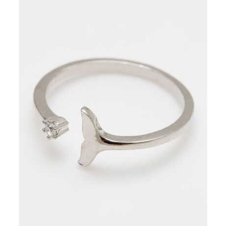 [^ԁF4KXZ5601-2025]LLȃCXg[ƃzG[e[̏ԂȃOBԂȂ̂ŏd˕tɂBzG[e[͎g̍K^؂Ȑl̍K^F郉bL[ACeƂāAlC̃`[tłB