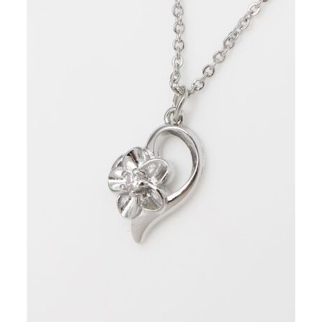 [^ԁF4KXZ5652-2025]n[g̒ɂԂtlbNXBԂ̐^񒆂łƌ郉CXg[|CgłB