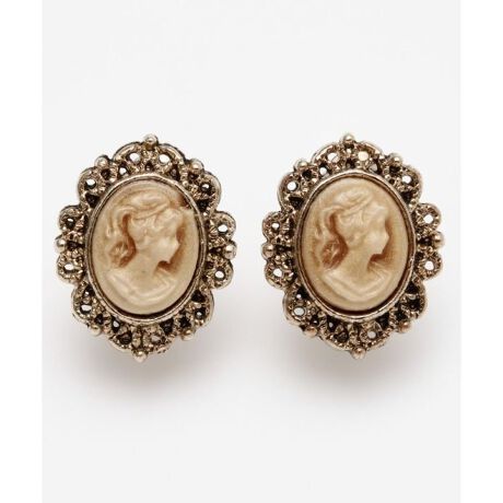 [^ԁFLKXZ5622-2025]JI`[t̃COBAeB[N̂悤ȕ͓IBԂȃfUCŁAR[fBl[giŃgȕ͋CɉoĂ܂B