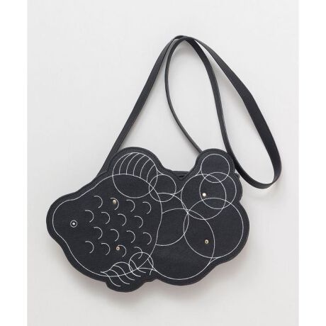 [^ԁF7CRP5203-2025]{̉Ăے`[tɂAfނ̃V_[obOBX}zⒷzۂƓ܂BV_[R͒߉\BRO΃Nb`obOƂĂgpł܂B|PbgtB