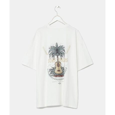 [^ԁF4CG-5202-2025]V̖؂nCrXJXȂǂ̃`[tpnCAŃbNȃYTVcBT[tJWAȃfUCňꖇŃR[fBl[gɕ͋Cł܂B