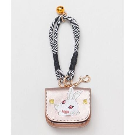 [^ԁF7CRP5206-2025]J[hۂ邨z|[`B̂郌U[̐nɁAlĆuՁvuvuev̎hイ{܂BtRtĂ̂ŁAтobO̎Ɉ|ĎgƂo܂B莝ŎƂ͂AROāARpNgȍzƂĂg܂B