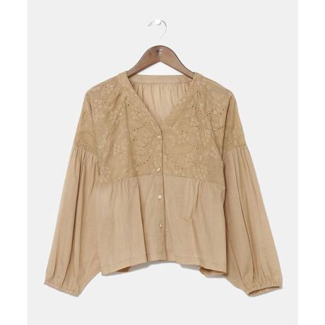 [^ԁFIPF-5202-2025]̎hイ|Cg̃RbguEXB炩TbƂȑfށBOJ̃{^tĂ̂ŉHDƂĂy߂BCi[킹邱ƂłǂȋG߂ł܂킹ꖇB