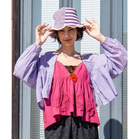 [^ԁFIPF-5202-2025]̎hイ|Cg̃RbguEXB炩TbƂȑfށBOJ̃{^tĂ̂ŉHDƂĂy߂BCi[킹邱ƂłǂȋG߂ł܂킹ꖇB