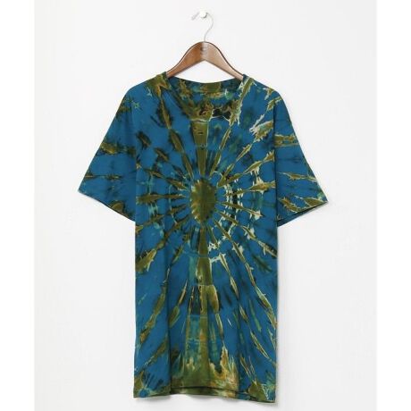 [^ԁFTXX-5635-2025]y^CAz_ȃ^C_Cڂ䂭RbgTVcBƂȑfނŒSnQBtȃX^CɃvXVѐS_̈ꖇłB