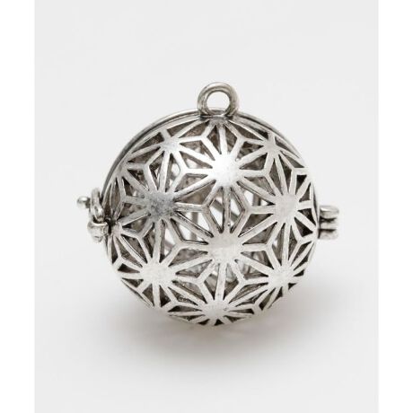 [^ԁF2SWZ5301-2025]g˕̓͗l̃y_gBD݂ŃA}ްقAVR΂܂B̑1F̗t̑2F