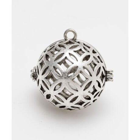 [^ԁF2SWZ5301-2025]g˕̓͗l̃y_gBD݂ŃA}ްقAVR΂܂B̑1F̗t̑2F