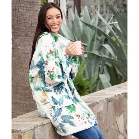 [^ԁF49GP5327-2025]nCA{^jJɁA^AlohaSp[[tĂiȕ͋C̃J[fBKBt[TCỶȃ[EFAƂāAv[gɂ΂܂BN₩ȃ{^jJƏ_炩ȃ{ÁAgS܂X̃CtX^CfGɉoĂ܂B