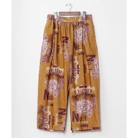 [^ԁFIAC-5329-2025]݂̂nR[fCñYpcBƂ{[ŁATCYXɒ邱Ƃł܂BJނɁACOƓ{̕DgŃIG^ȃeLX^CfUC͂̈ꖇB