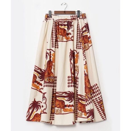 [^ԁFIAC-5327-2025]݂̂nR[fCñXJ[gBX^C悭ĂVGbgBJނɁACOƓ{̕DgŃIG^ȃeLX^CfUC͂̈ꖇB