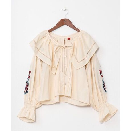 [^ԁFIDS-5312-2025][X{LfB[X[ȗƁA傫ȋ݂͓IȃgbvXBۓIȋ݂͎O\WAYdlB̓SŒ̒\Bg̃s^bNŏiA瑳ɂĂ̎hイŉ؂₩vXBԂ̌`̃{^ڂ䂫܂Bt݂Ɋgh̃C[hX^Cɂ߁Bhイ̓EYxLX^̃XUjhイ`[tB̈Ӗ@UNFL̏ے@ԁFnɍ̏ے@zFׂẴGlM[̌