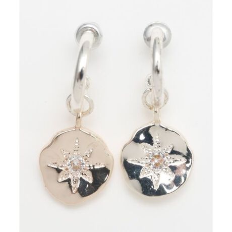 [^ԁFKXXZ5827-2025]CfBAWG[̃To[Xgižj`[t̂悤ȃt[vsAXBW߂Xg[Agɒ邽ьC^Ă܂B