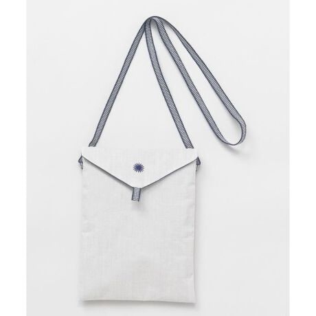 [^ԁF2JNP6102-2025]{×u߁vƁuPv̏ےƂ閃B̒ł㎿ȋߍ]pĎdĂ󒠃V_[łBz̐_EA}eXA̐_EcN~AĊCƗ̐_EXTmIۂhJAƎ̂悤ɊY܂BP͂Ɖ]閃nA̓QqɈSYĂiłBRɂ͑q~̐ElɂvȐ^cRgpAו܂ŒJɎdグ܂B