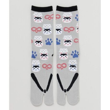 [^ԁF7JKP6123-2025]C̖YnEޗǌŒJɕ҂ݗĂꂽ܌^CB{l̑ɓ݂₷܌`ŁAT_ɂKɃtBbg܂B}lLlR_}ATJuȂǉN̗ǂ|`[tU΂߁AVѐSƘa̎fUCŗŋCオA蕨ɂ҂̈ꑫłB