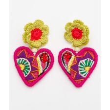 【チャイハネ】フラハートピアス