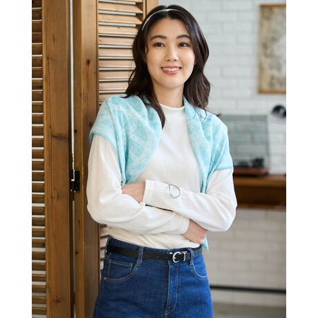 [^:468R1050]y₩ȃ|GXe̐nBׂLcC̐ƁAق̂Ȍ򂪏iȃACeB߂Ď^т₷Ƃ́BׂC⏬ȃ`[tŃAeB[N[X\vgĂ܂BDsNƁANAȃO[J[ŎdグRȃXJ[tB`[t̒ɔE΂W̃CjV|CgB80cm̑傫Ȑ`^ŃtɎ񌳂ɐ炵WPbgWHDX^CE߂ł