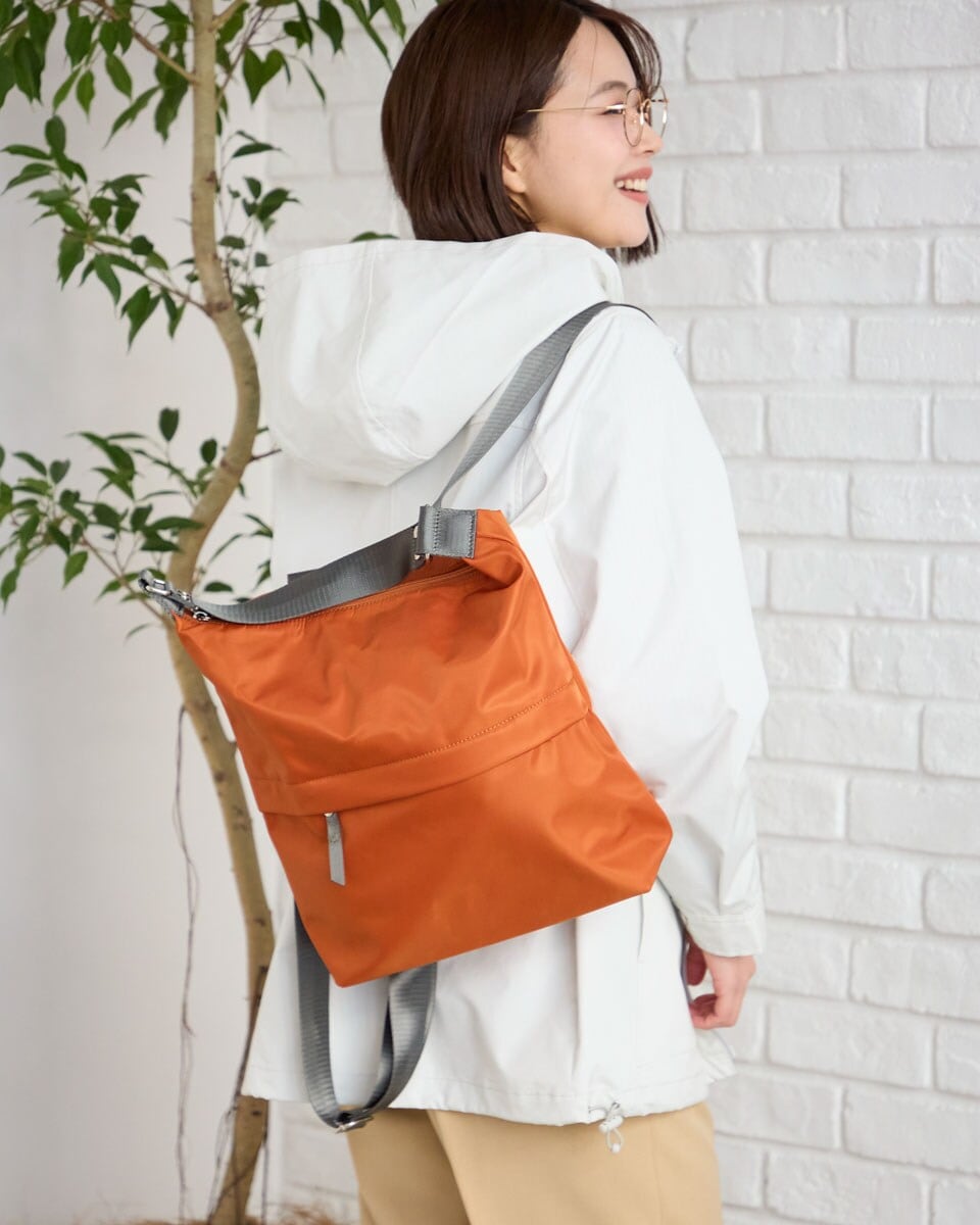 【GOLDEN BEAR】[Golden BearXBellygom] 2way Tote bag / 追跡付 Golden Bear][Golden BearXBellygom] 2way Tote bag