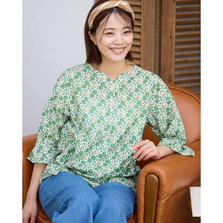 [^:467R7314]̂肰Ȃ^bNfUC|Cg̃uEXłBu₩ȏԕŃJWAȃfjpcƂ̍킹߂łB