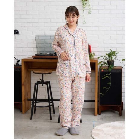 [^:192R8002]t[`[t̒EY{̃e[[hpW}łBG̗ǂK[[fނgp܂BƂTCYŁASn̗ǂ߂łBEGXg̓ɁAuSւvAEGXgSo܂BDtȂAقǂɃSւ邱ƂłAD݂̒ɒ邱Ƃ\łB