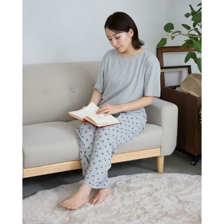 [^:192R8200]hbgpcɁA܂킵̂ATu킹Jbg\[pW}łB̃Ci[TVcƔG߂ɋCyɉHDJ[fBKgݍ킹֗ȎO_ZbgłBy Homewear̂ zgƐ݌vAg̐؂ւOɂ炷ƂŁAE₷QԂX[YɍsuKdlvɂȂĂ܂B܂A{gX̓EGXg̓ɁAuSւvAEGXgSo܂BDtȂAقǂɃSւ邱ƂłAD݂̒ɒ邱Ƃ\łB