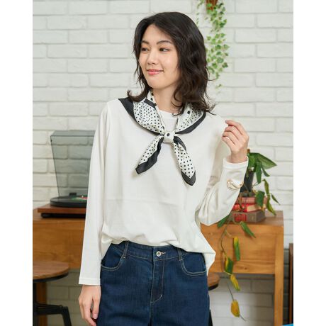 [^:467RC414]Y߂ȕ\ʊ̃JWATVcBn2Fƃ{[_[2F4FWJŁACi[gɂꖇɂΉB悭Ƃ̂TCYŁAbNXȂ炵ȂȂ▭ȃoXłBVvȂ㎿AfC[X^C̕LꖇłB